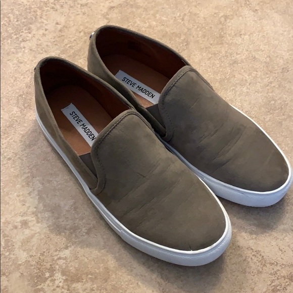 Steve Madden Shoes - Steve Madden Sneakers size 8.5